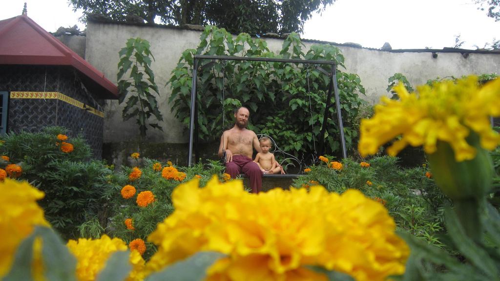 Hotel Mountain View - Lakeside Pokhara Esterno foto