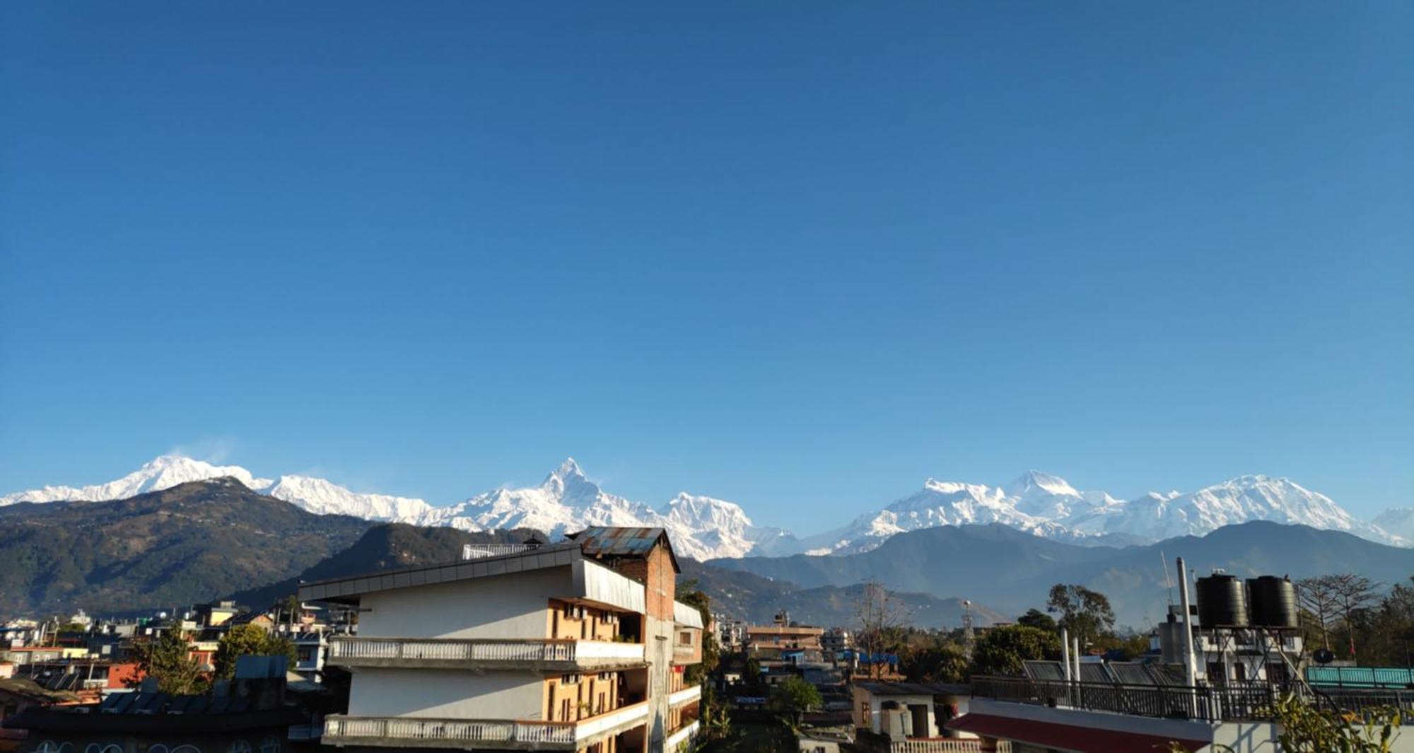 Hotel Mountain View - Lakeside Pokhara Esterno foto