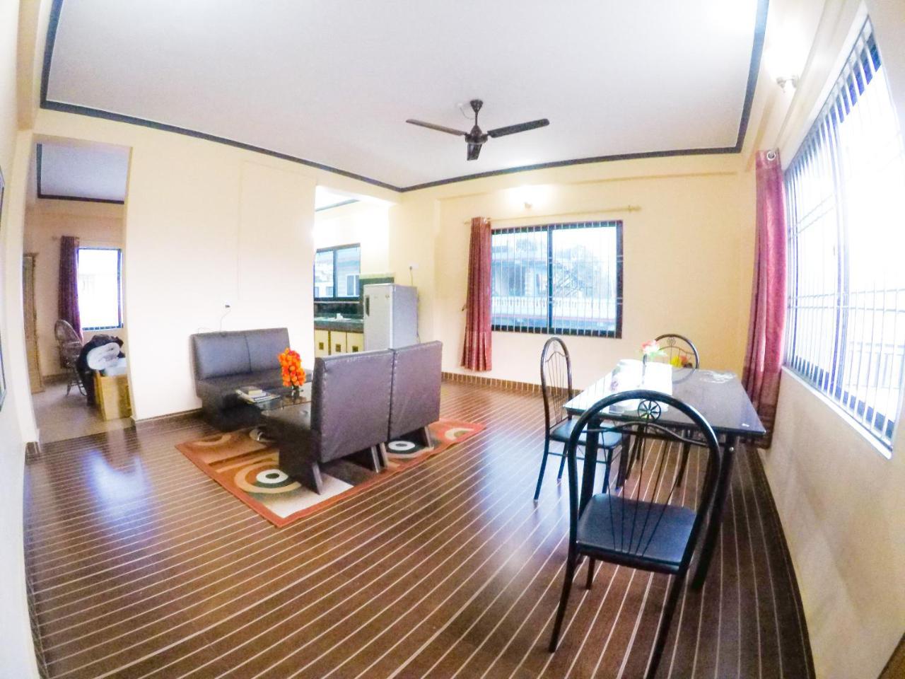 Hotel Mountain View - Lakeside Pokhara Esterno foto